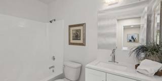 121 Piccadilly Pl Apt A Gallery 12