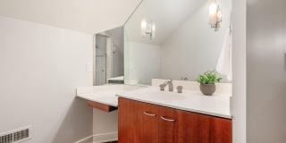 36 E Kossuth Street Gallery 21