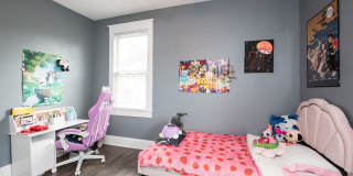1601 Ashland Avenue Gallery 23