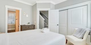 716 Tattnall St Gallery 11