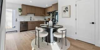 Modern Living in the Heart of Lake Oswego!! Stunning New 3BR 2.5BA Modern Living in the Heart of Lake Oswego!! Stunning New 3BR 2.5BA Gallery 4