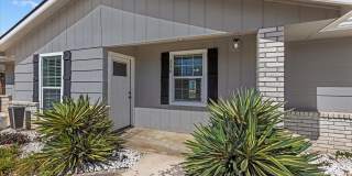 236 Glenbrook Gallery 1