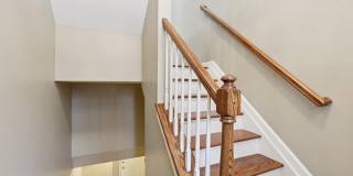 273 ROSLYN CT Gallery 41