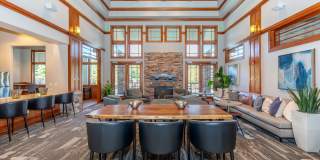 Creekside At Palmer Park Apartments Gallery 54