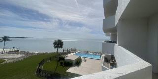 Caxcambus Towers Gallery 23