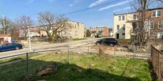 End Unit 3 Bedroom + Den with Backyard and Semi Finished Basement Gallery 32