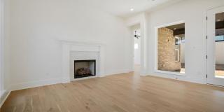 7627 Woodbine LN Gallery 4