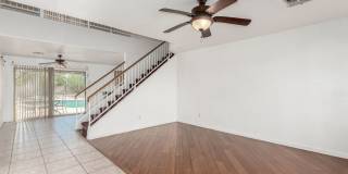 Charming 3 bed, 2.5 bath in El Mirage! W/POOL!! Gallery 10