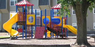 Arbors at Eastland Gallery 18