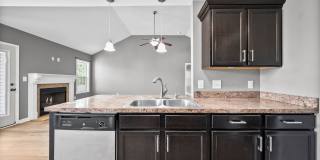 Pet Friendly Three Bedroom! Gallery 20