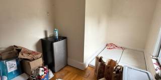 Gorgeous, Affordable and Student Friendly Apartment Near T!   Perfect for BU students on a budget Gallery 15