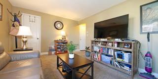 14 Oldfield Place Gallery 7