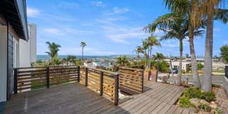 Ocean Beach 2 Bedroom + Bonus Room. Panoramic Water Views! Gallery 6