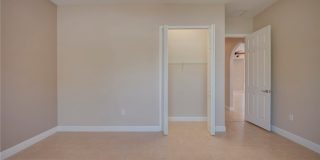 638 Parkdale Boulevard Gallery 22