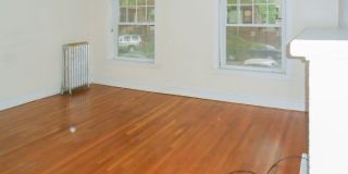 1825-39 W Foster / 5131-37 N Wolcott Gallery 3