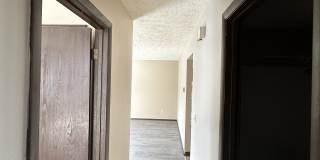 1407 Spring Ave Ne Gallery 1