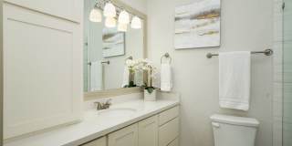17618 HILLSEDGE Gallery 27