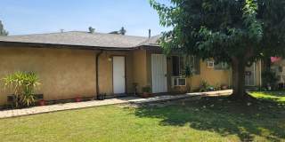 Single-Story 2-Bedroom Duplex Apt Near Downtown Redlands! Single-Story 2-Bedroom Duplex Apt Near Downtown Redlands! Gallery 1