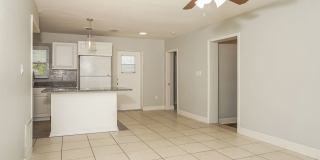 Alluring  Single Family Home | 3 BR/2BA | Front and Backyard! Gallery 5