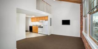 Coliseum Lofts Gallery 3
