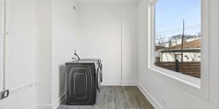 3934 N Sawyer Avenue Gallery 16