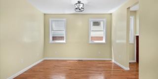 118 Lehigh Ave, Apt 1 Gallery 12