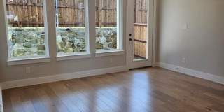 221 Chestnut Street Gallery 20