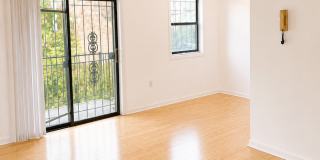 2026 Move-In Special – $500 LEASE SIGNING BONUS!! Cozy 1-Bedroom Apartment with W/D & Parking in Southeast DC Gallery 4