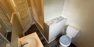 Charming 3 Bedroom Home Near East Toledo & Downtown Gallery 12