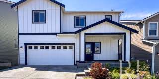 Spacious 5-Bedroom Home with Modern Layout, Natural Light & Park Access Gallery 1