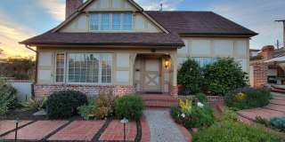 Entire residential home hosted by 3M1S | HOME Gallery 54