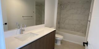 2555 Northeast 179th Street Gallery 9