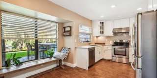 1326 CORNER OAKS DRIVE Gallery 11