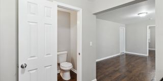 1608 Gallery 6