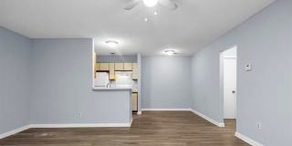 Convenient 1BR Condo in a Great Location Gallery 1