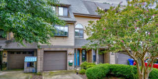Beach Style Living Gallery 1