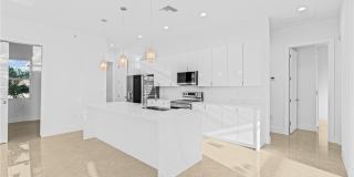 821 NW 37th Place Gallery 16