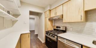 7420 LAKEVIEW Drive unit: W205 Gallery 18