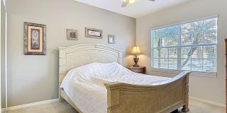 3 bedroom 2 bathroom Condo in the Gardens at Beachwalk Gallery 19