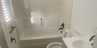 214 N 7th St Gallery 5