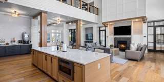 Element Barclay Station Gallery 24