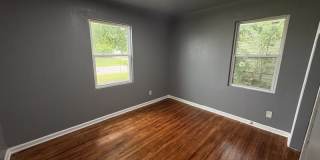 3514 North Hartford Avenue Gallery 5