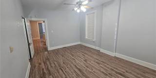 1830 Russell Boulevard Gallery 11