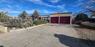 3 Bed 2 Bath Gallery 1