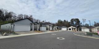 Brand New Build on Old Alturas - ALL Electric with City of Redding Solar! Gallery 22
