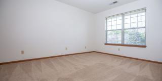 Ravinia Apartments Gallery 52