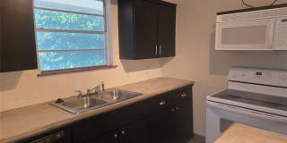 219 E 3rd Street Gallery 1