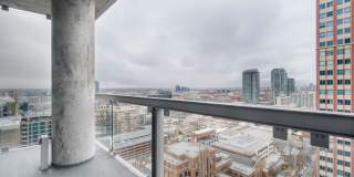 809 N La Salle Dr Gallery 7