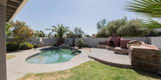 873 West Tremaine Avenue Gallery 33