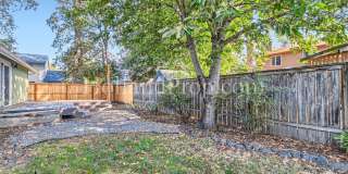 Charming Hillsboro Retreat: Cozy Single-Level Home with Greenhouse & Kids' Clubhouse! Gallery 30